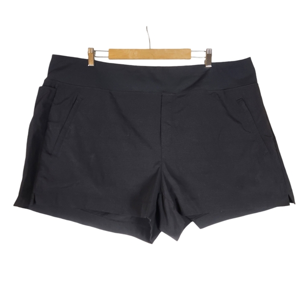 Athleta Pants - Athleta Shorts Women's 24 Black Trekkie North Pull-on Pockets‎ Hiking Outdoor